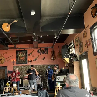 New Shoes Blues Band 3/11/2023, amazing!