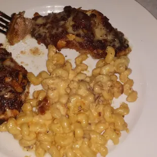 Toasted almond chicken with bacon gouda mac n cheese
