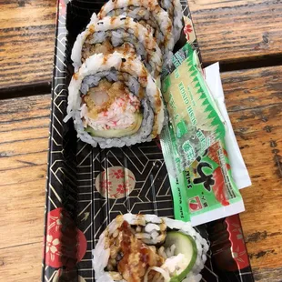 Shrimp tempura roll