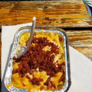 Herbs mac and cheese,  cheddar asiago and bacon