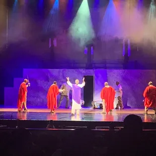 Jesus has risen from the grave !!!