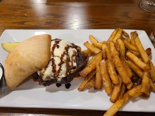 The Grill at Signatures