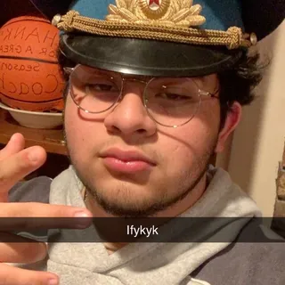 Alex V.