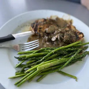 Chicken Marsala with Grilled Asparagus