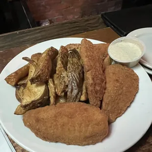 Chicken tenders and garlic parm fries