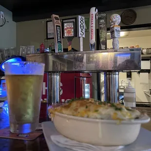 A great IPA with an fantastic Shepherd's  Pie ! Life is Good @ Blackthorn Pub !