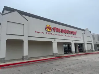 The Dog Stop - Kenner