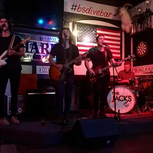 The Jacks rocking the Blarney Stone!