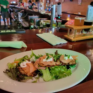 Smoked salmon bites