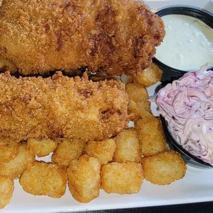 Fish, Tots &amp; coleslaw