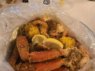 Crab & Shell Cajun Seafood