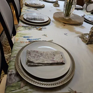 Dinner Place Setting Inside The Inn