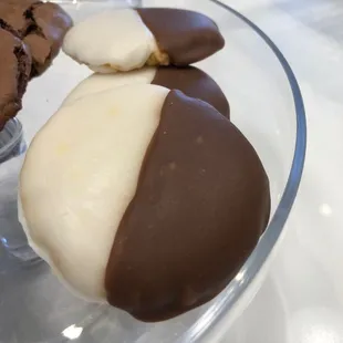 Black &amp; White Cookie.
Vegan