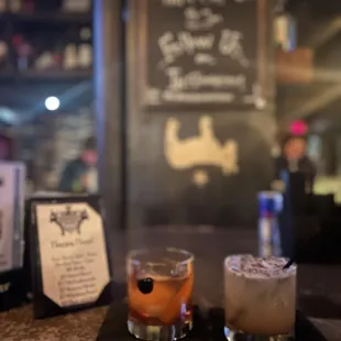 Oscar made good Old Fashioned and Whiskey Sour.