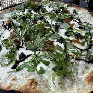 Fig pizza