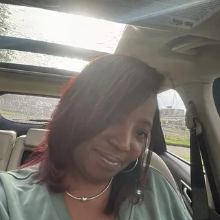 Cassi G.