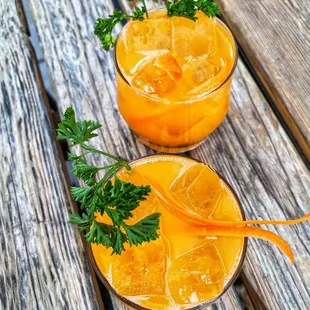 U-Haul (delicious gin/carrot cocktail)