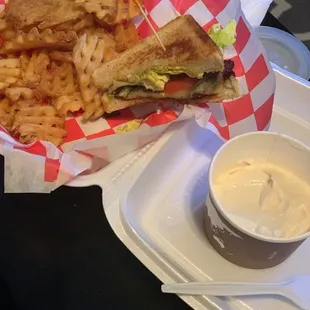 Vegan BLT and garlic aioli