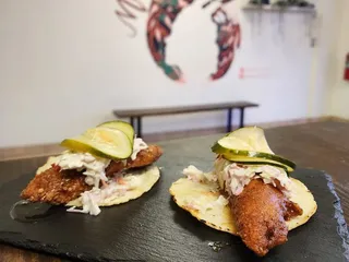 Maya Rośa Kitchen & Food Truck