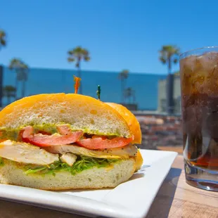 $6 Lunch Combos: Chicken Sandwich with Fries