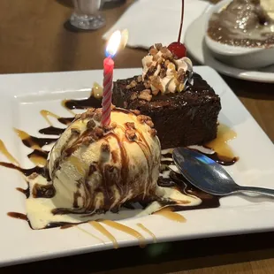 dessert, food