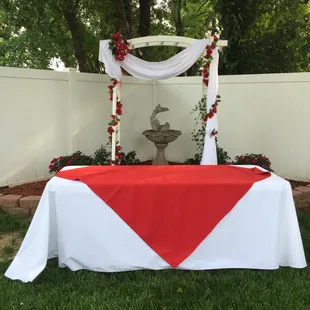 Outside cake or food table