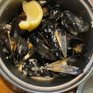 Mussels Steamed In Beer