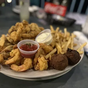 The Blue Crab Restaurant & Oyster Bar