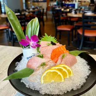 Sashimi assortment