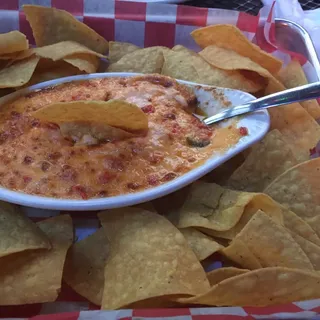 Pimento Cheese Dip & Chips