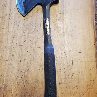 A throwing axe