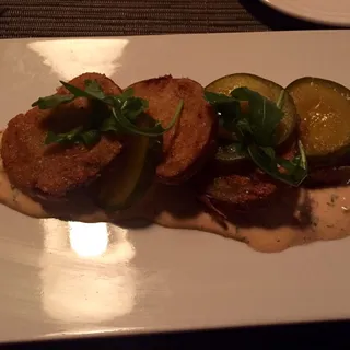 Crispy Cornmeal Fried Green Tomatoes