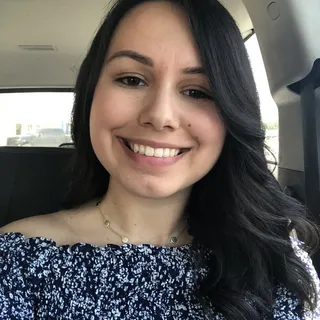 Lizette T.