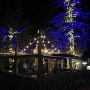 Outdoor eating in front as well as in back