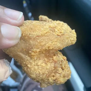 It's the glow of the chicken for me ... these wings and that season lawd!!!