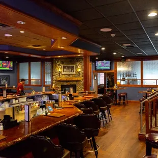 sushi and sashimi, interior