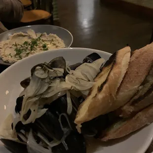 steamed mussels with fennel &amp; lemon