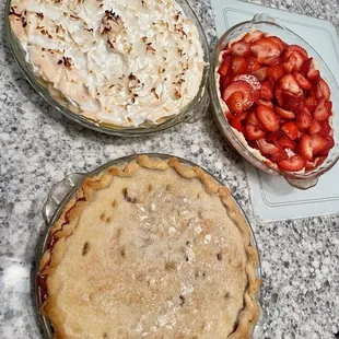Fresh pies!