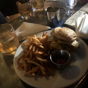Amazing pub burger