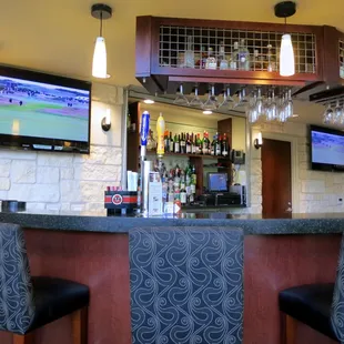 The welcoming bar at The Bluebonnet Grille at Quail Valley - open to the public!