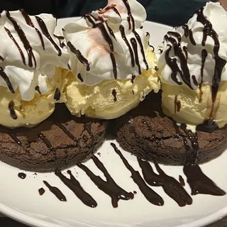 Brownie Sundae