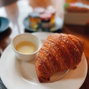 Regular croissant