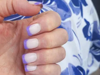 Q Nails