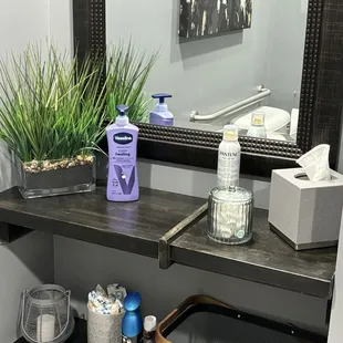 Bathroom. Very nice either way products to freshen up. Nice touch.