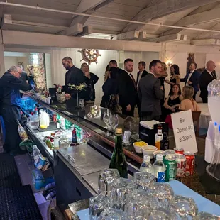 bar in secondary space