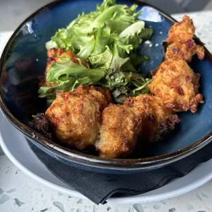 Mama Shaw 's Conch Fritters