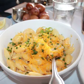 MAC N' CHEESE