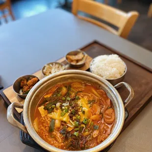 Budaejjigae