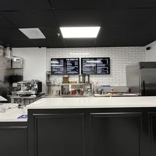 Drink bar and ordering station