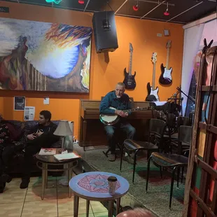 Open mic Monday&apos;s